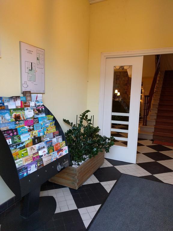 Logis La Cremaillere Hotel Montélimar Kültér fotó